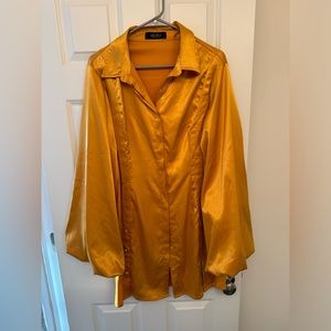 Yellow Akira dress with puffy sleeves